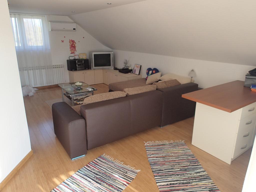 Holiday Home Dora Zabok Δωμάτιο φωτογραφία
